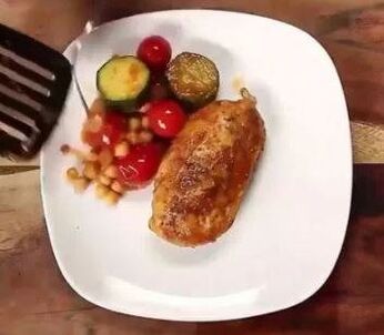 Huhn mit Tsukini und Kichererbsen